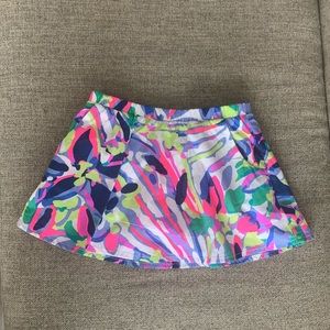Lilly Pulitzer skirt w/ shorts size 6/7